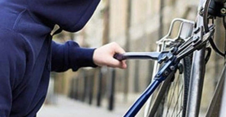 velo.jpg velo.jpg